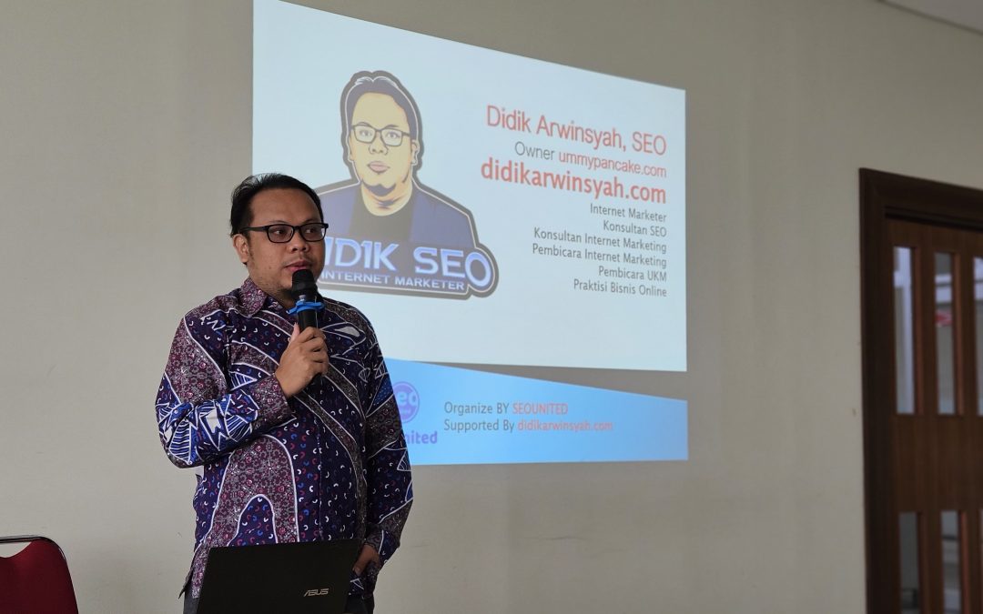 UNISA YOGYAKARTA GELAR PELATIHAN PENGELOLAAN WEBSITE BERSAMA DIDIK SEO