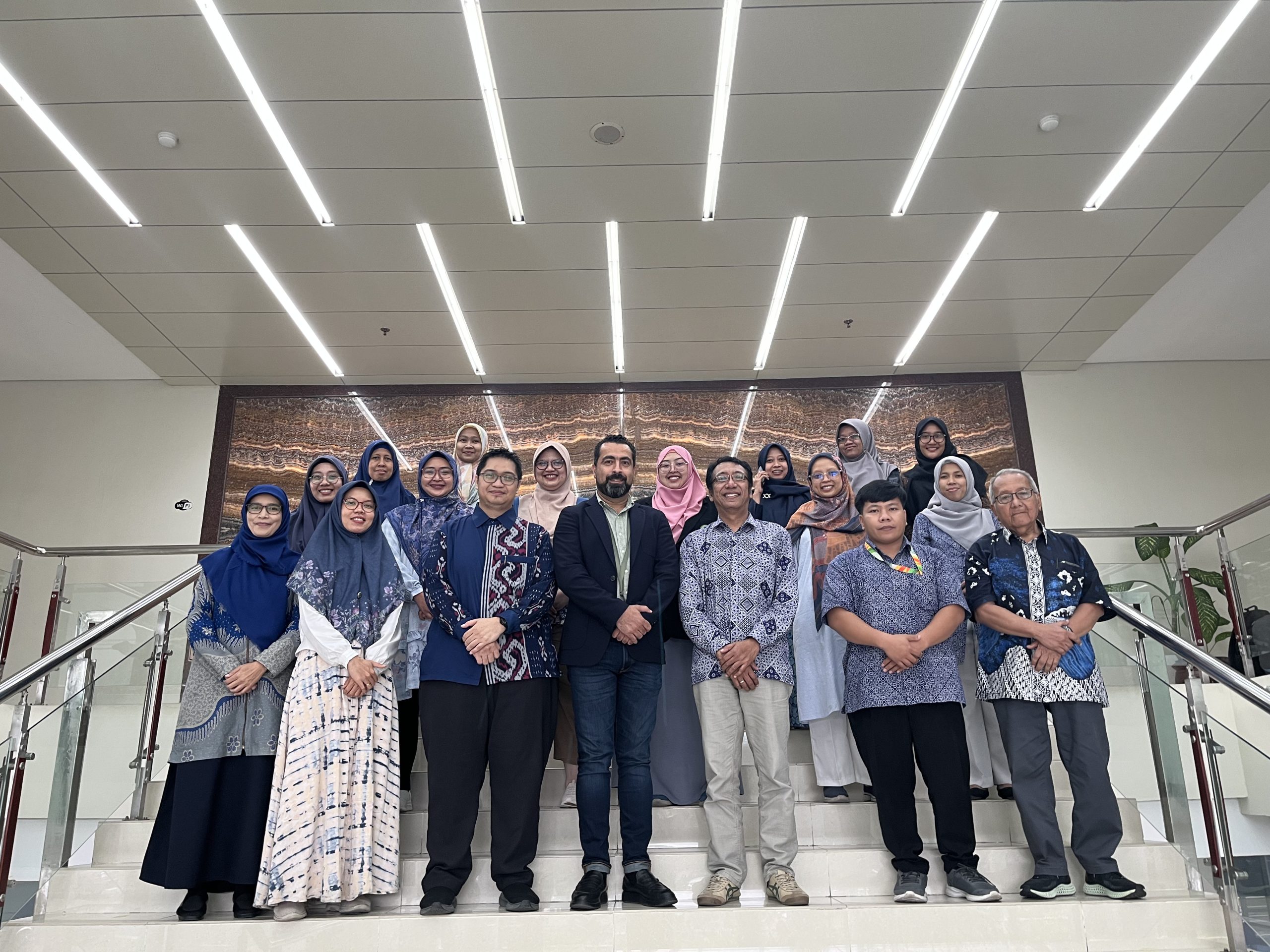 UNISA YOGYA MENERIMA KUNJUNGAN DARI UMEA UNIVERSITY, SWEDIA